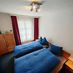 Fuer 8 Pers Neben Talstation Jakobshorn Skipiste 3 Schlafzimmer Privater Garten Vollausgestattete Kueche *