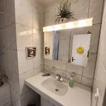 Fuer 8 Pers Neben Talstation Jakobshorn Skipiste 3 Schlafzimmer Privater Garten Vollausgestattete Kueche شقة دافوس