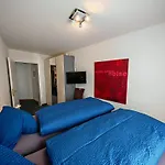 Fuer 8 Pers Neben Talstation Jakobshorn Skipiste 3 Schlafzimmer Privater Garten Vollausgestattete Kueche