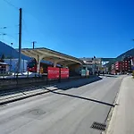 Fuer 8 Pers Neben Talstation Jakobshorn Skipiste 3 Schlafzimmer Privater Garten Vollausgestattete Kueche شقة دافوس
