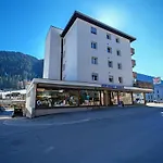 Fuer 8 Pers Neben Talstation Jakobshorn Skipiste 3 Schlafzimmer Privater Garten Vollausgestattete Kueche شقة دافوس