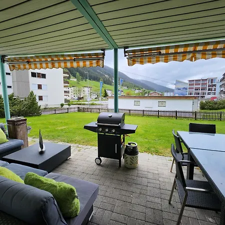 Für 8 Pers Neben Talstation Jakobshorn Und Bolgen 3 Schlafzimmer Privater Garten Vollausgestattete Küche Apartamento Davos