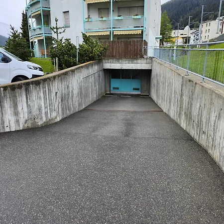 4 115m2 Gartenwohnung An Der Jakobshorn Talstation Neben Wander- Und Mountainbikeparadise Davos