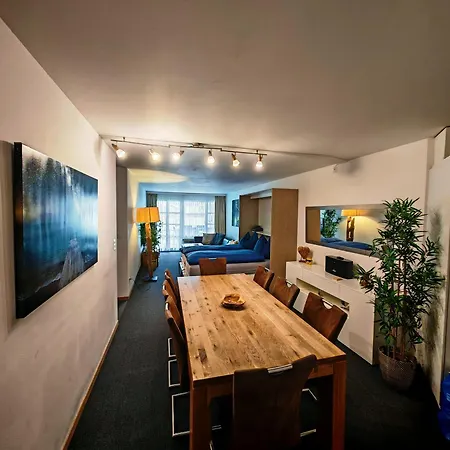 Für 8 Pers Neben Talstation Jakobshorn Und Bolgen 3 Schlafzimmer Privater Garten Vollausgestattete Küche