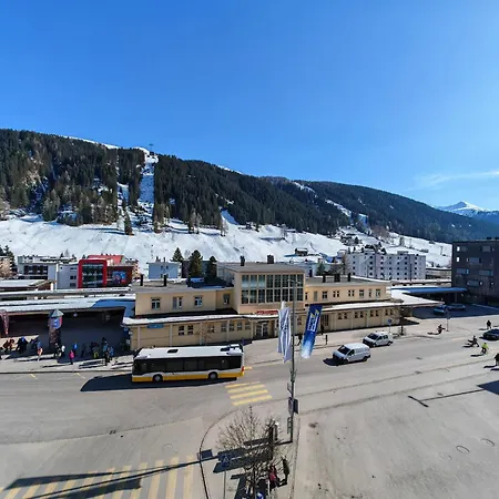 4 115m2 Gartenwohnung An Der Jakobshorn Talstation Neben Wander- Und Mountainbikeparadise Apartment *