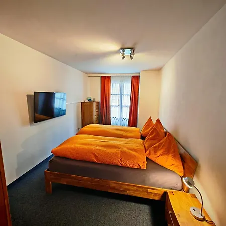 Grosszuegige 3 Schlafzimmer Mit Privatem Garten Neben Jakobshornbahn דירה