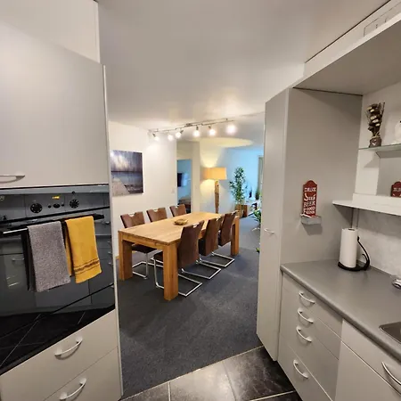 Fuer 8 Pers Neben Talstation Jakobshorn Skipiste 3 Schlafzimmer Privater Garten Vollausgestattete Kueche 公寓 *