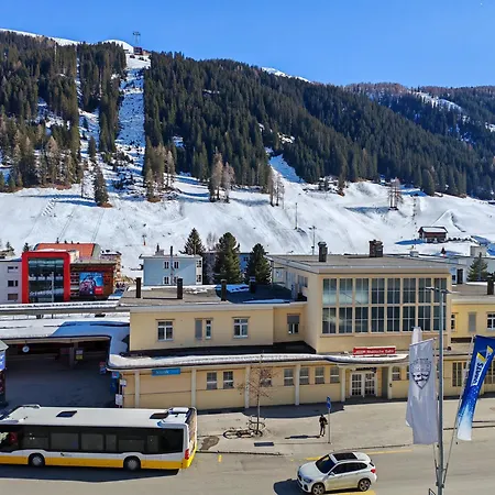 4 115m2 Gartenwohnung An Der Jakobshorn Talstation Neben Wander- Und Mountainbikeparadise Apartment *
