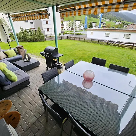 4 115m2 Gartenwohnung An Der Jakobshorn Talstation Neben Wander- Und Mountainbikeparadise *