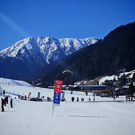 Fuer 8 Pers Neben Talstation Jakobshorn Skipiste 3 Schlafzimmer Privater Garten Vollausgestattete Kueche