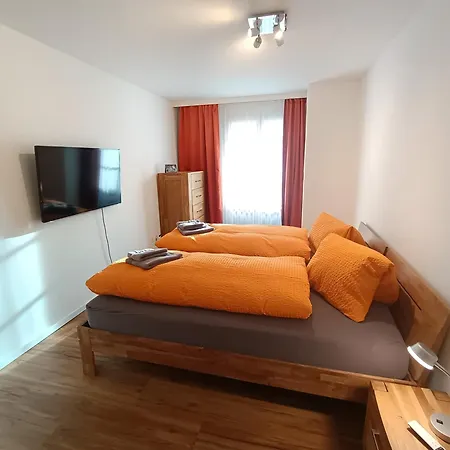 Grosszuegige 3 Schlafzimmer Mit Privatem Garten Neben Jakobshornbahn דירה