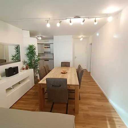 Grosszuegige 3 Schlafzimmer Mit Privatem Garten Neben Jakobshornbahn *