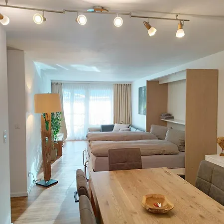 Grosszuegige 3 Schlafzimmer Mit Privatem Garten Neben Jakobshornbahn דירה