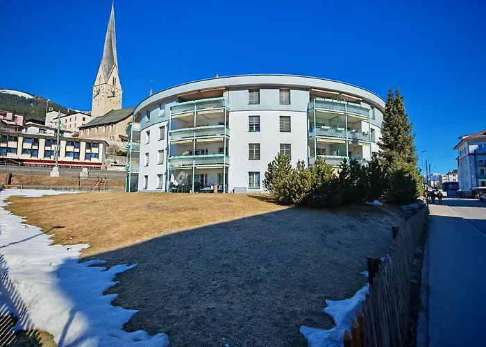 Fuer 8 Pers Neben Talstation Jakobshorn Skipiste 3 Schlafzimmer Privater Garten Vollausgestattete Kueche *