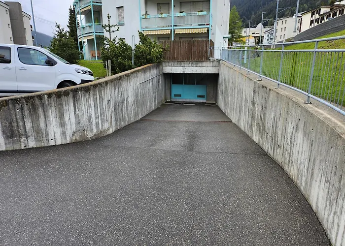 Fuer 8 Pers Neben Talstation Jakobshorn Skipiste 3 Schlafzimmer Privater Garten Vollausgestattete Kueche Davos