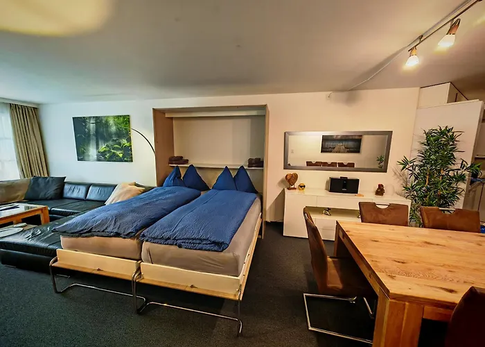 Für 8 Pers Neben Talstation Jakobshorn Und Bolgen 3 Schlafzimmer Privater Garten Vollausgestattete Küche * Davos