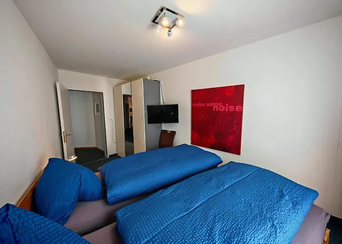 Für 8 Pers Neben Talstation Jakobshorn Und Bolgen 3 Schlafzimmer Privater Garten Vollausgestattete Küche