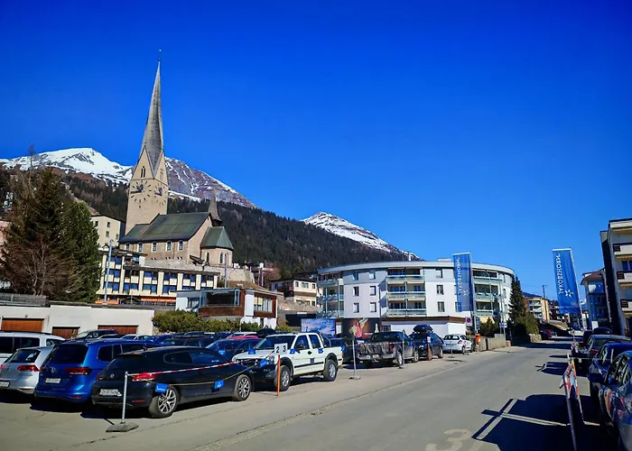 Fuer 8 Pers Neben Talstation Jakobshorn Skipiste 3 Schlafzimmer Privater Garten Vollausgestattete Kueche Apartamento