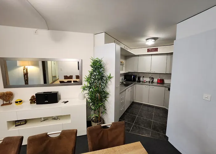 Apartament Fuer 8 Pers Neben Talstation Jakobshorn Skipiste 3 Schlafzimmer Privater Garten Vollausgestattete Kueche