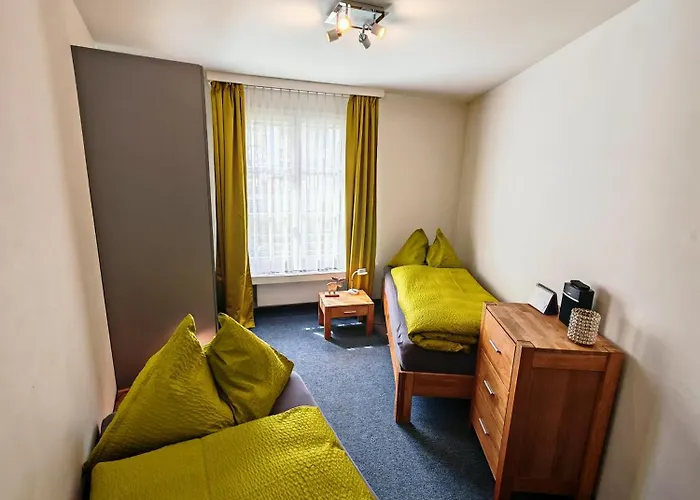 Appartement Fuer 8 Pers Neben Talstation Jakobshorn Skipiste 3 Schlafzimmer Privater Garten Vollausgestattete Kueche