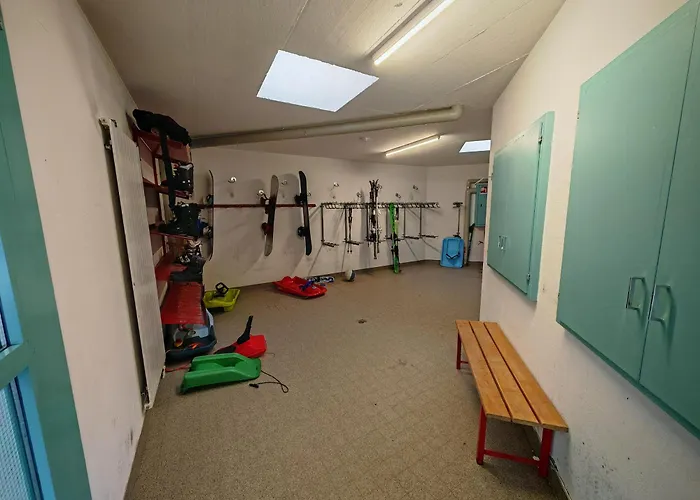 Appartement Fuer 8 Pers Neben Talstation Jakobshorn Skipiste 3 Schlafzimmer Privater Garten Vollausgestattete Kueche Davos