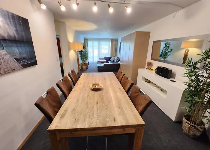 Appartement Fuer 8 Pers Neben Talstation Jakobshorn Skipiste 3 Schlafzimmer Privater Garten Vollausgestattete Kueche *