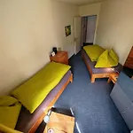 Apartamento Fuer 8 Pers Neben Talstation Jakobshorn Skipiste 3 Schlafzimmer Privater Garten Vollausgestattete Kueche *