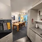 Fuer 8 Pers Neben Talstation Jakobshorn Skipiste 3 Schlafzimmer Privater Garten Vollausgestattete Kueche Apartamento *