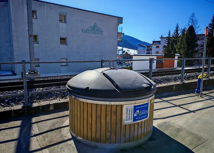 Fuer 8 Pers Neben Talstation Jakobshorn Skipiste 3 Schlafzimmer Privater Garten Vollausgestattete Kueche Appartement